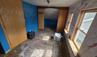 150 South St, Akron, IA 51001
