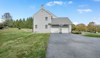 1 SOUTHDOWN Dr, Andover, NJ 07848