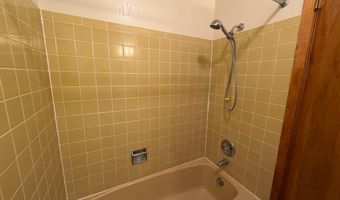 817 Skyline Dr, Bassett, NE 68714