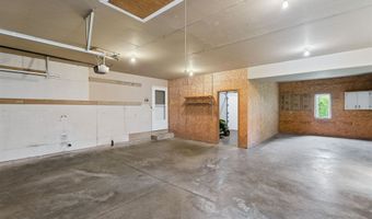 W2880 OAKRIDGE Drive, Appleton, WI 54915