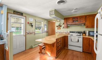 29 Cantaberry Ln, Coventry, RI 02816