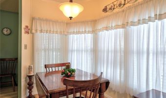 909 Dogwood Dr, Barefoot Bay, FL 32976