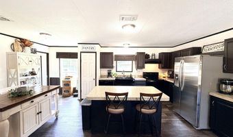 560 N 2nd St, Ashdown, AR 71822