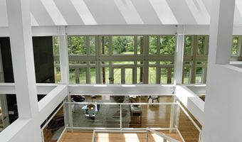 103 Long View Dr, Becket, MA 01223