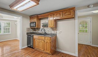530 S Main St, Adairville, KY 42202
