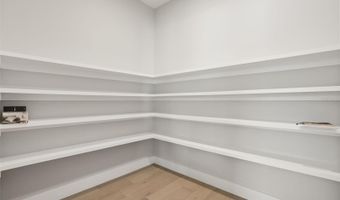 1326 W NEW HAMPSHIRE St, Orlando, FL 32804