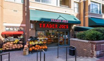 1010 25TH St NW 204, Washington, DC 20037