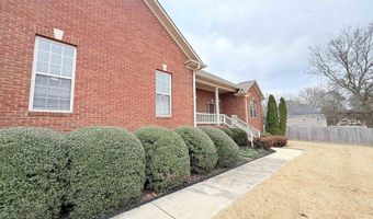 626 Berry Hill Ln, Arab, AL 35016