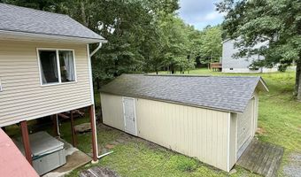 82 Tennyson Cir, Albrightsville, PA 18210
