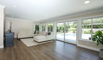 280 W SPRING LAKE Dr, Altamonte Springs, FL 32714