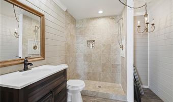 14711 NE State Route E Hwy, Adrian, MO 64720