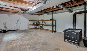 911 Old Liberty Rd, Asheboro, NC 27203