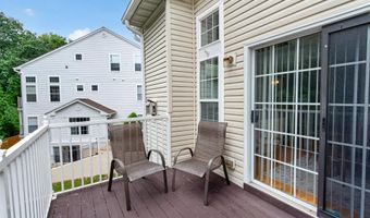 6607 THACKWELL Way 2203, Alexandria, VA 22315