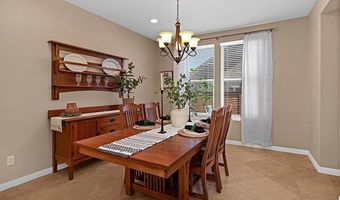 595 S Hidden Trails Rd, Escondido, CA 92027