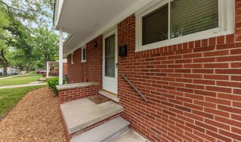 1025 Western Dr, Ann Arbor, MI 48103