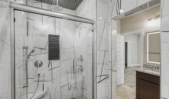 6801 SW Orange Ave, Bentonville, AR 72713