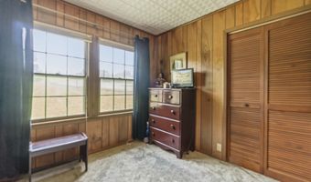 950 Middle Creek Rd, Afton, TN 37616