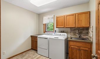 17231 Uplander St NW, Andover, MN 55304