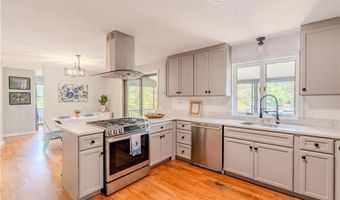 79 Lake Dr, Glocester, RI 02814