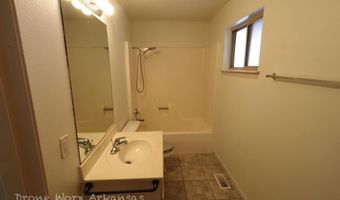 9 Piccadilly Ln, Bella Vista, AR 72714