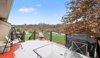 2421 Hickorywood Ct, Alexandria, KY 41001