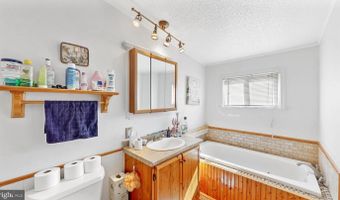 60 PRIMROSE Dr E, Dover, DE 19901
