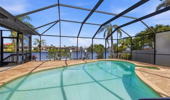 831 CHIPAWAY Dr, Apollo Beach, FL 33572