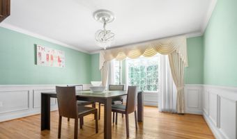 900 TUCKER Ln, Ashton, MD 20861