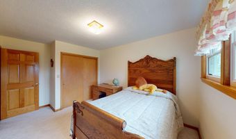 17743 750th Ave, Albert Lea, MN 56007