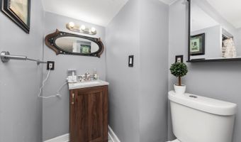 7130 S Seeley Ave, Chicago, IL 60636