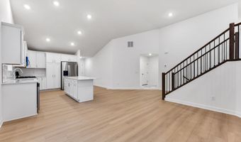 15104 Sycamore St NW, Andover, MN 55304