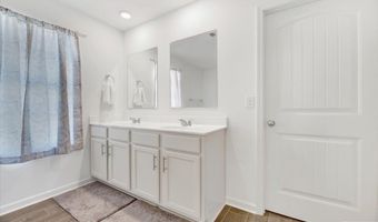 1076 FLYWAY VIEW Ln, Alabaster, AL 35007