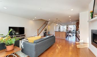 22477 FOUNDATION Dr, Ashburn, VA 20148