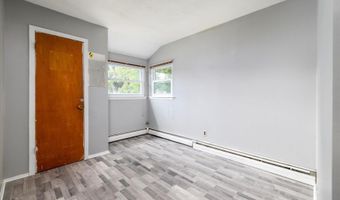 118 Coolidge Ave, Amityville, NY 11701