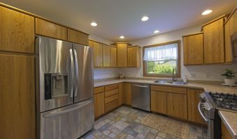552 Meadowlark Ln, Portage, WI 53901