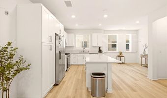 2953 W Lincoln Ave 4, Anaheim, CA 92801