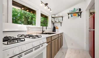 19 Perry Ln, Amherst, ME 04605
