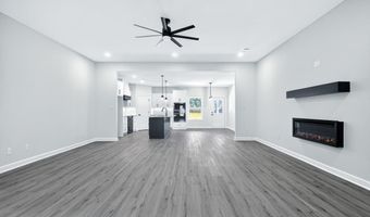 1112 Duke Dr, Bauxite, AR 72011