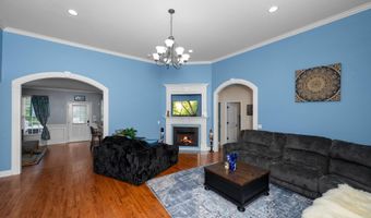 715 Tudor Ln, Boiling Springs, SC 29316