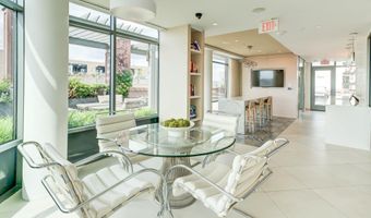 810 O St NW 609, Washington, DC 20001