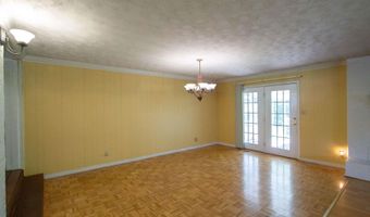 359 BYNUM ACRES Dr, Anniston, AL 36201
