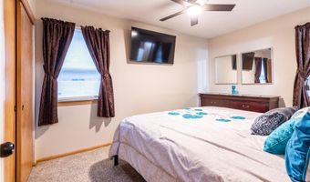2303 9th Ave SW, Austin, MN 55912