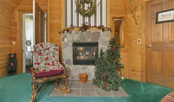 1532 34th St, Allegan, MI 49010