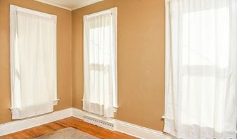 604 Comstock, Adrian, MI 49221