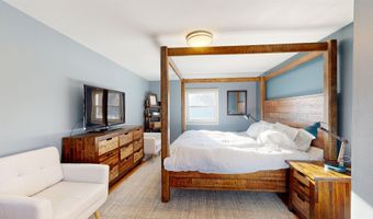 104 Lakewood Pkwy, Burlington, VT 05408
