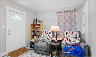 285 Lomax St, Idaho Falls, ID 83401