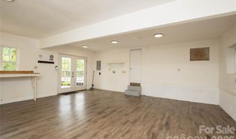 3477 Cane Creek Rd, Bakersville, NC 28705