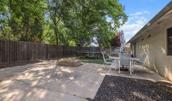 2225 Shenandoah Dr, Anderson, CA 96007