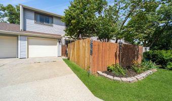 935 Breezewood Cir, Altoona, IA 50009