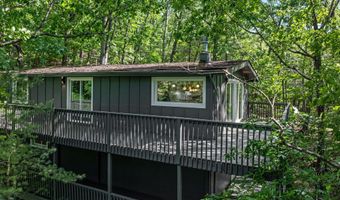 139 LAURA Ct, Basye, VA 22810